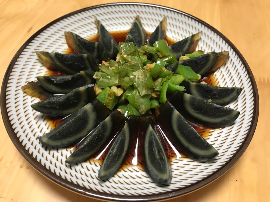 快手青椒皮蛋