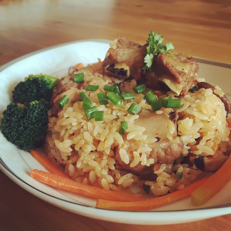 排骨闷饭