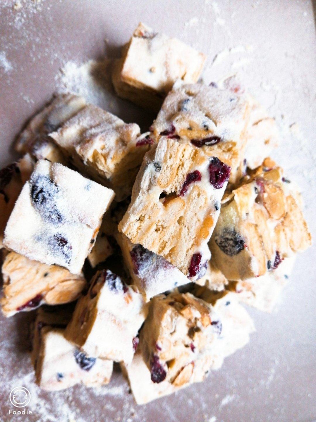 雪花酥（雪花饼，牛轧奶芙，奶酥）