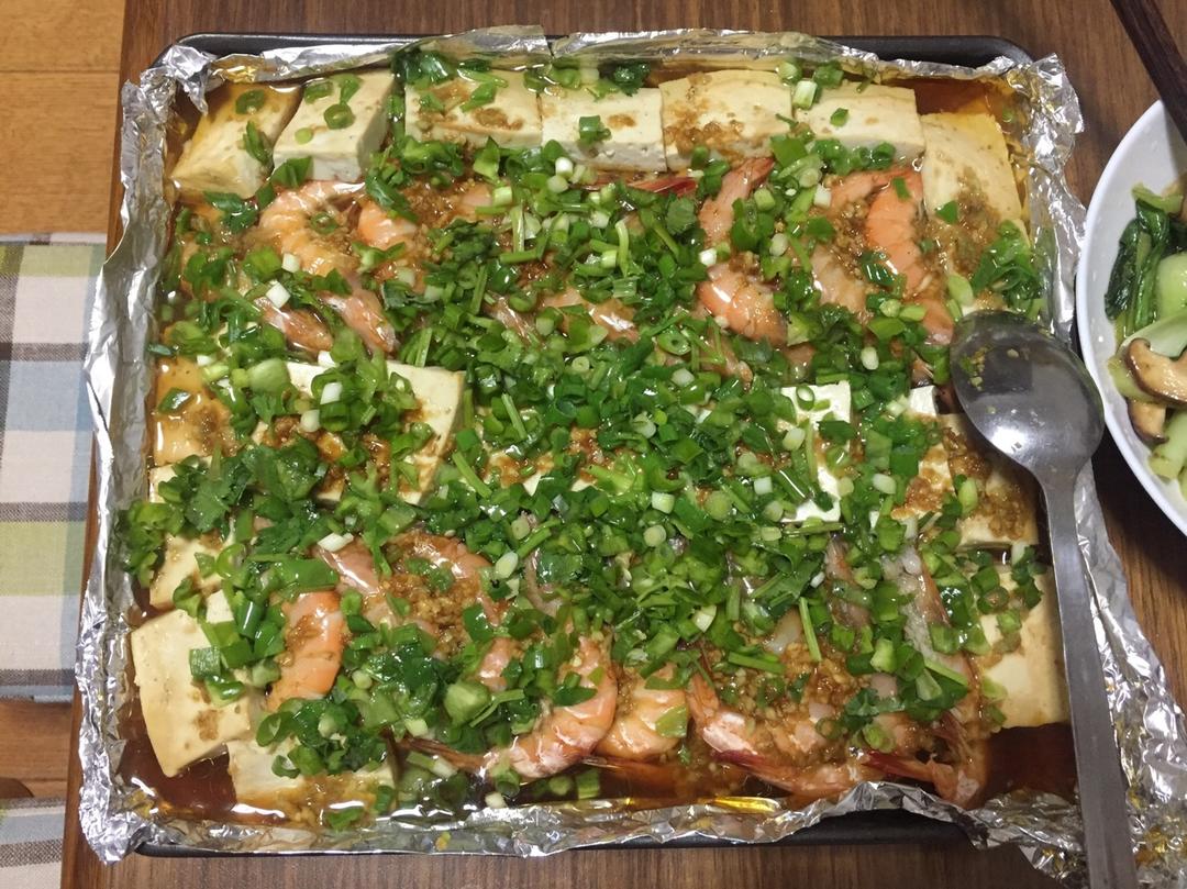 蒜蓉金针菇烤虾（烤箱）