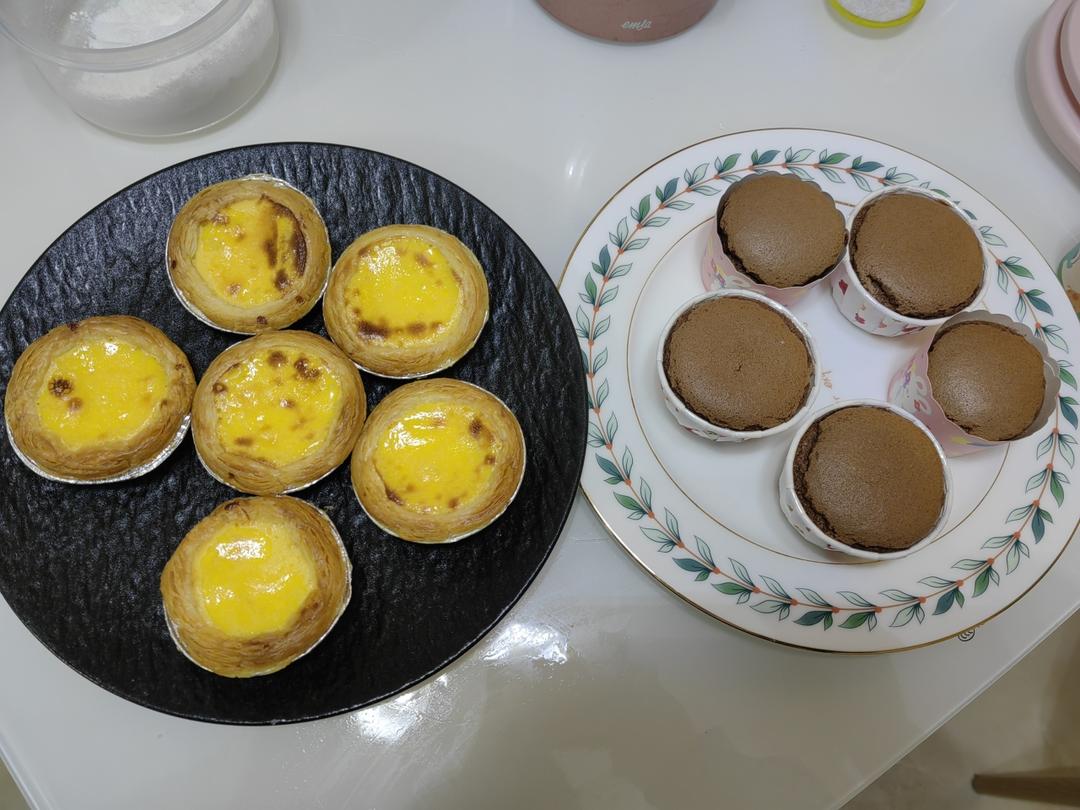 可可戚风纸杯蛋糕