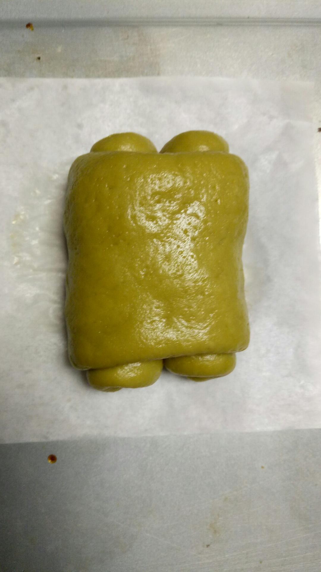 抹茶红豆牛奶卷（超好揉出手套膜的方子）