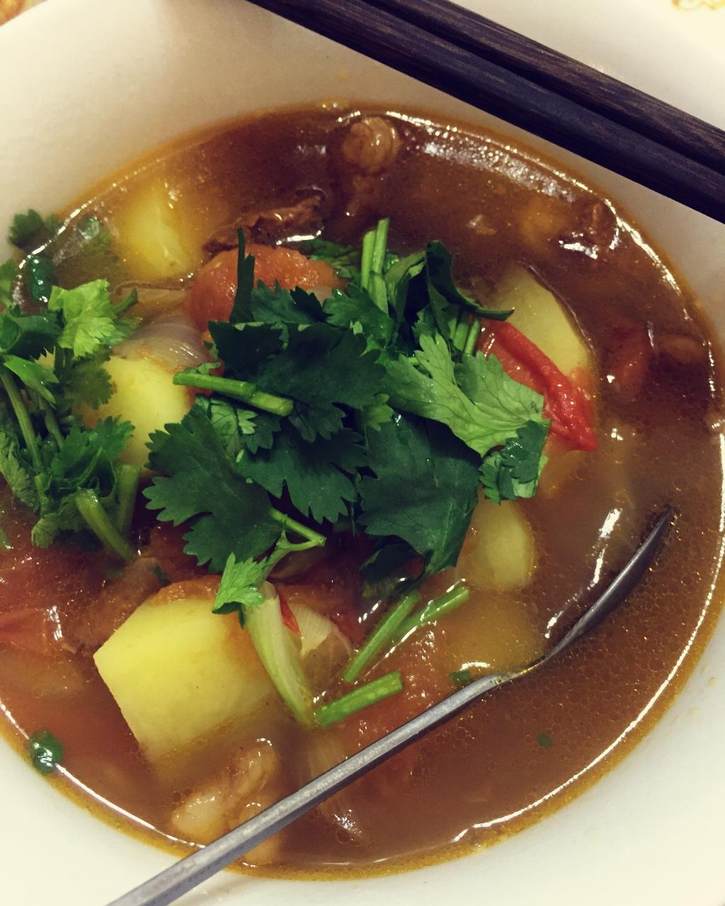 番茄土豆炖牛腩