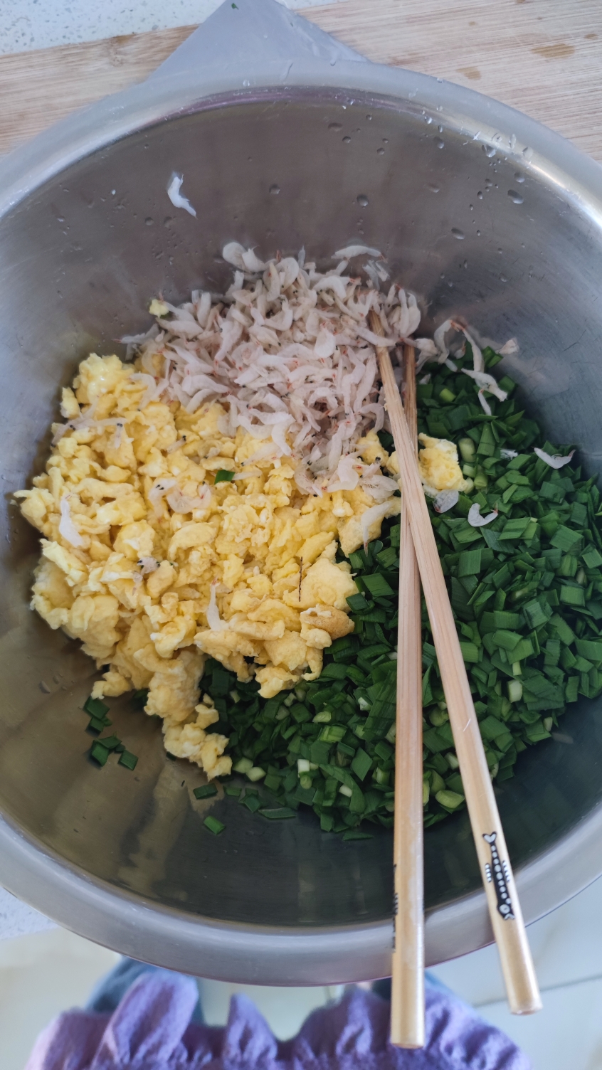 韭菜盒子/韭菜鸡蛋饼的做法 步骤2