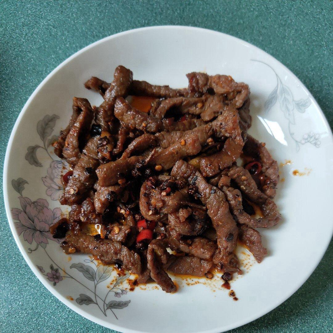 香煎小牛肉