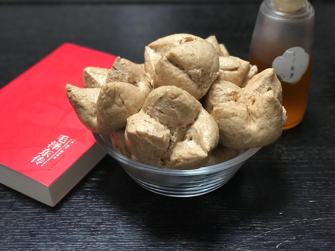 全麦红糖蔓越莓开花馒头