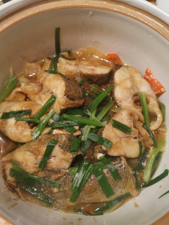 生啫广式生鱼煲