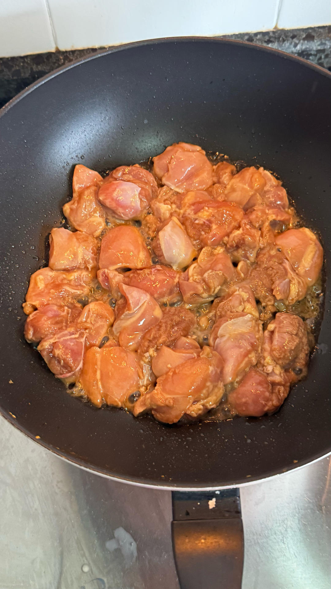 洋葱炒鸡腿肉