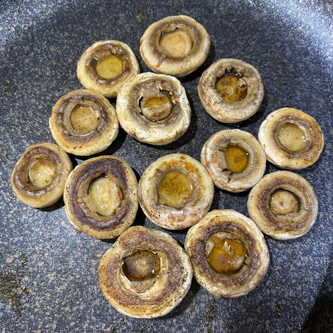 黄油煎口蘑㊙️吃得就是原汁原味
