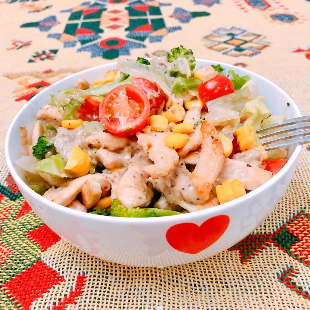 鸡肉蔬菜沙拉