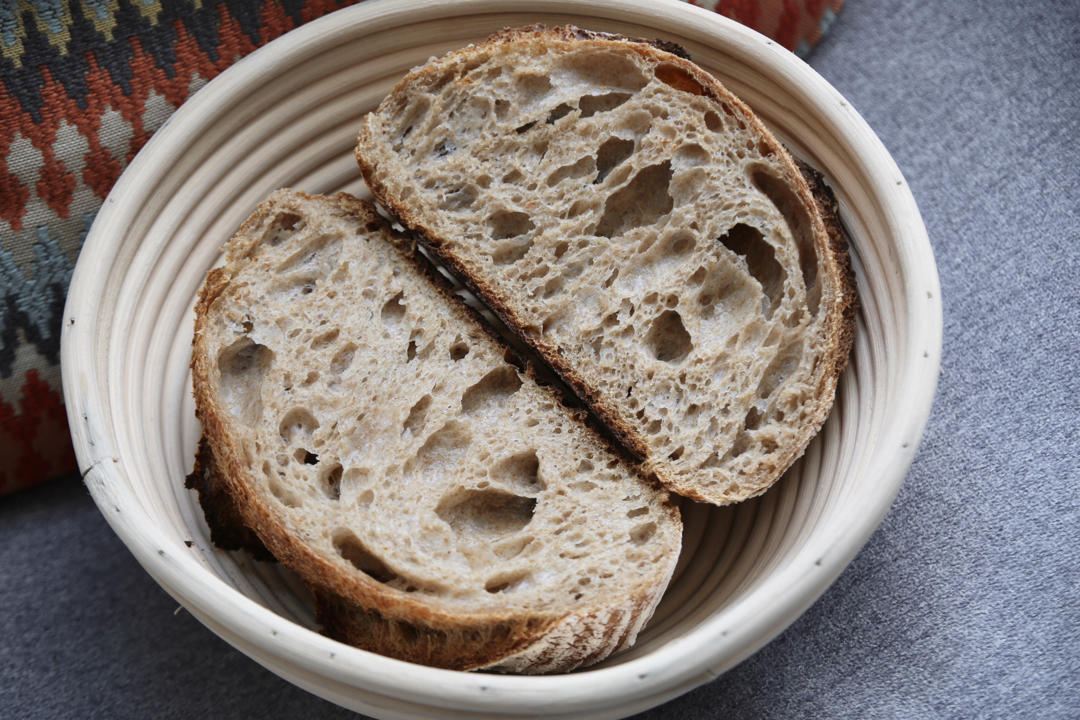 天然酵种鲁邦种硬欧包Sourdough Bread