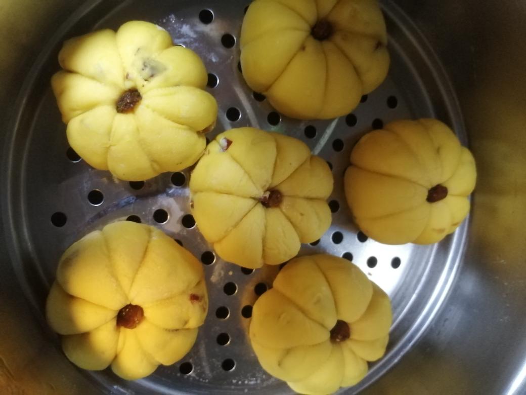 一次性发酵万圣节南瓜馒头，这样做小孩子多吃俩