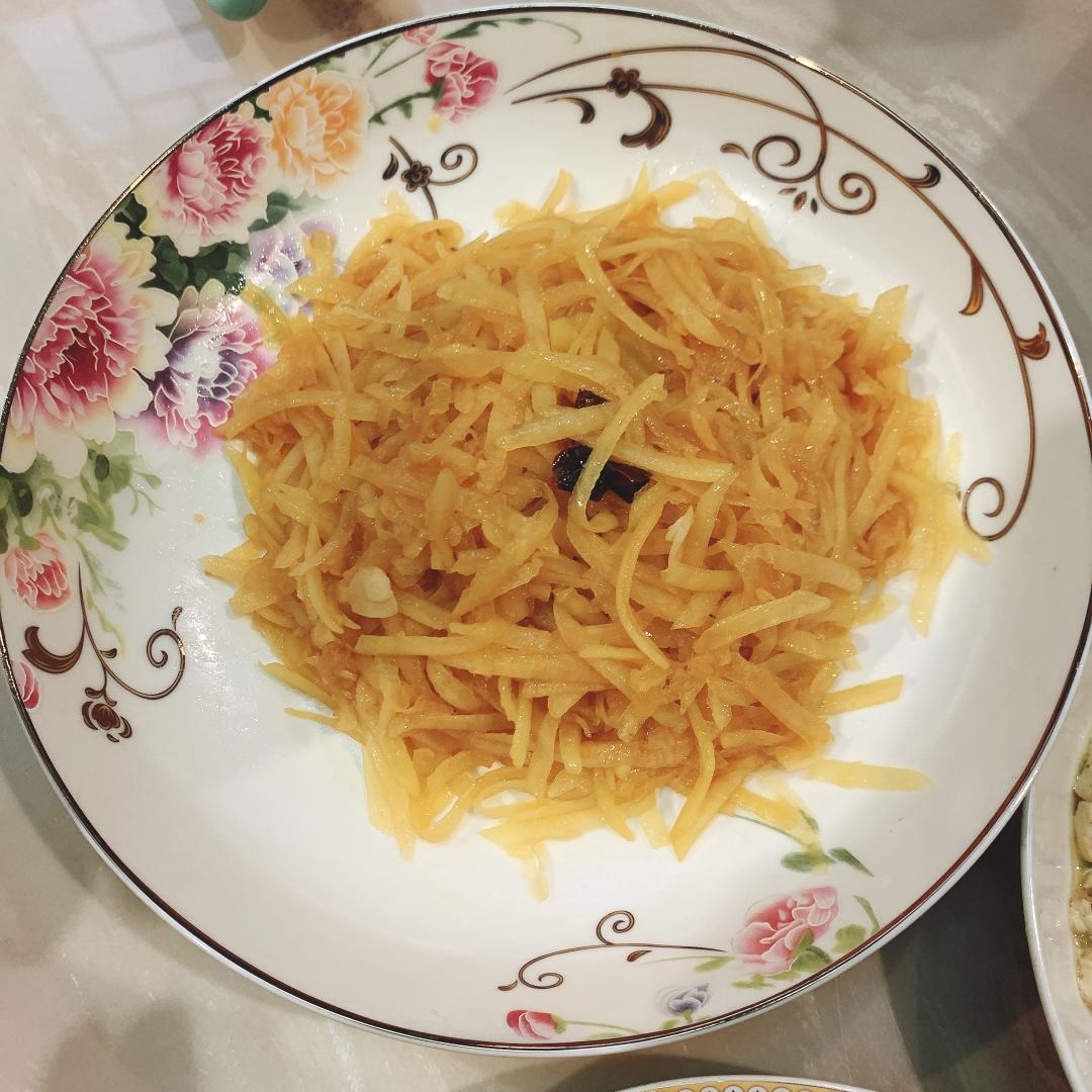 在家也能做出馆子味儿的醋溜/炝炒/酸辣土豆丝（就是那道看似简单，实则步步玄机的土豆丝）