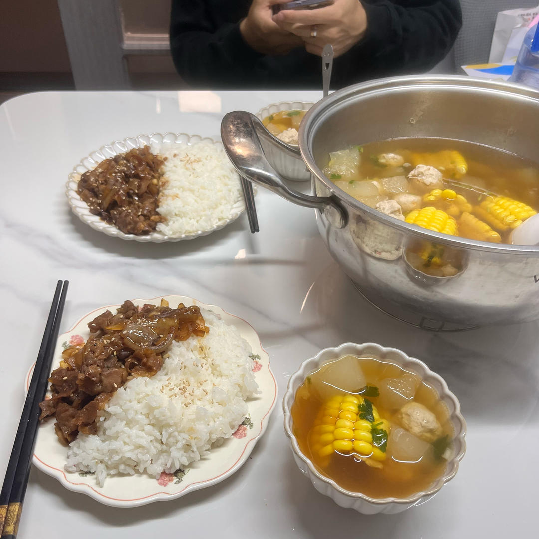 巨鲜美的冬瓜丸子汤