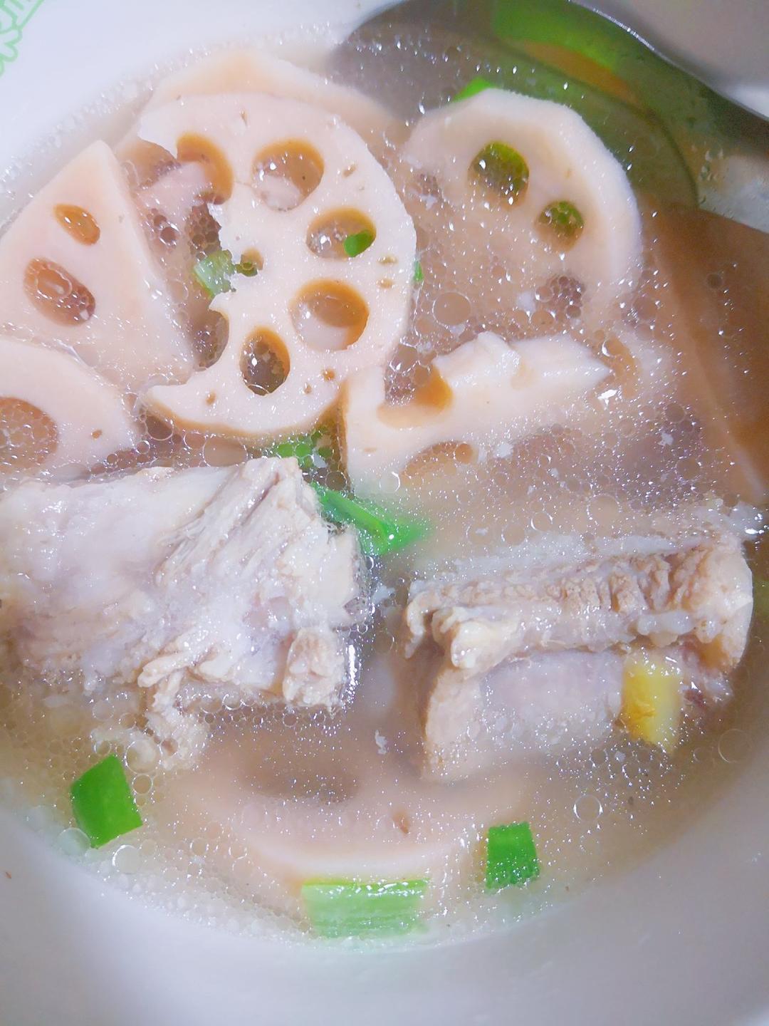 排骨莲藕汤
