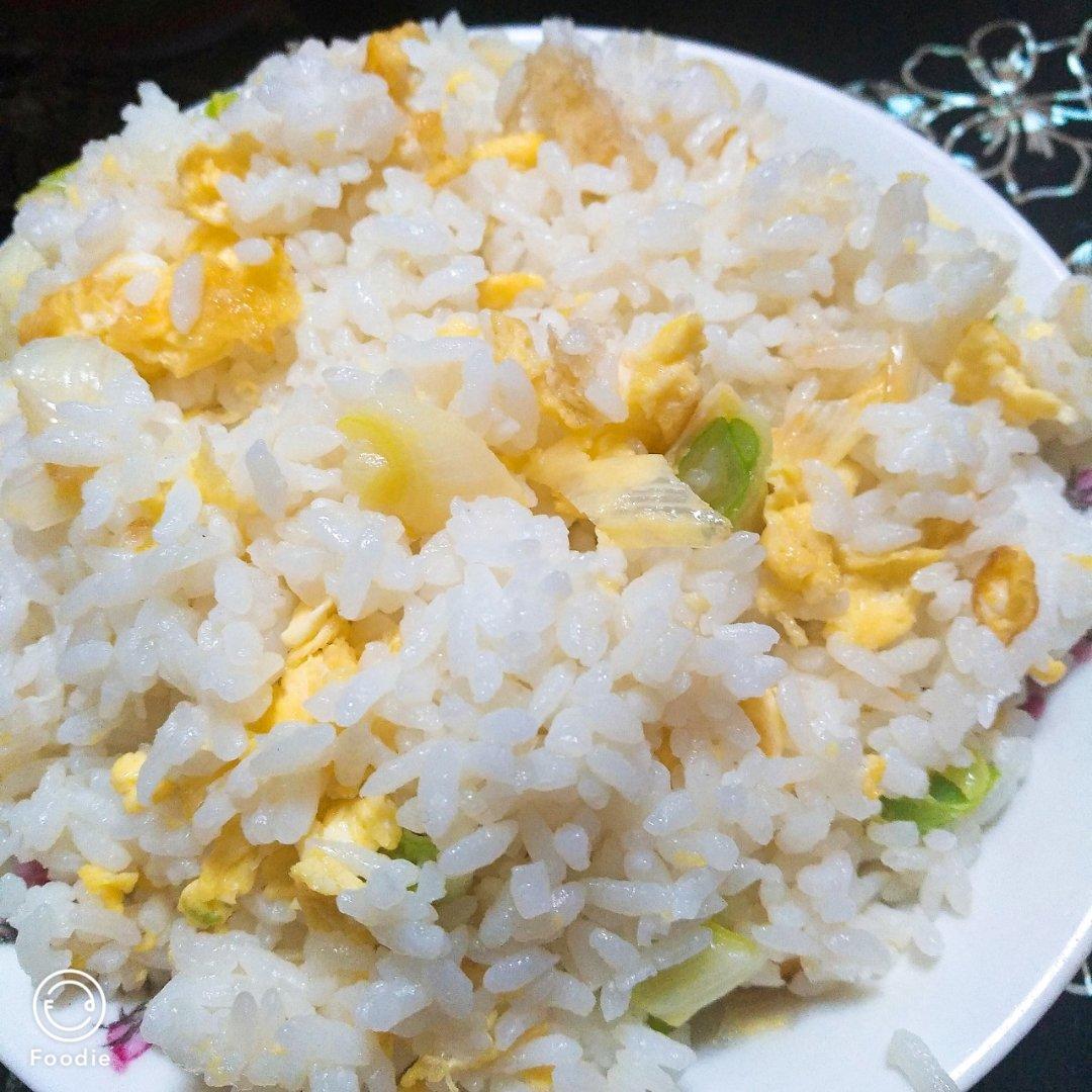 家常蛋炒饭