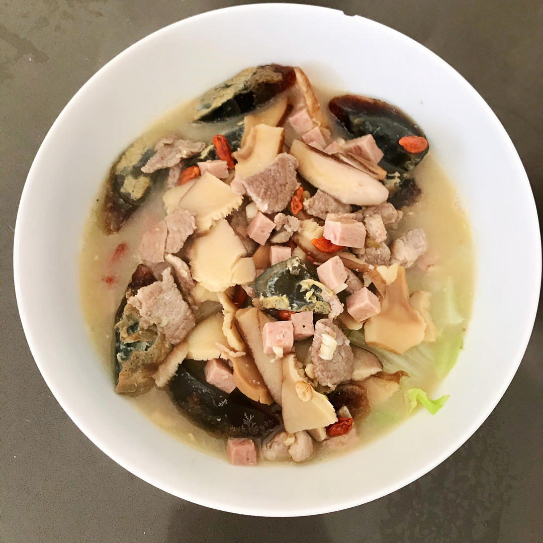 厨师长教你：“上汤大白菜”的家常做法，营养又美味