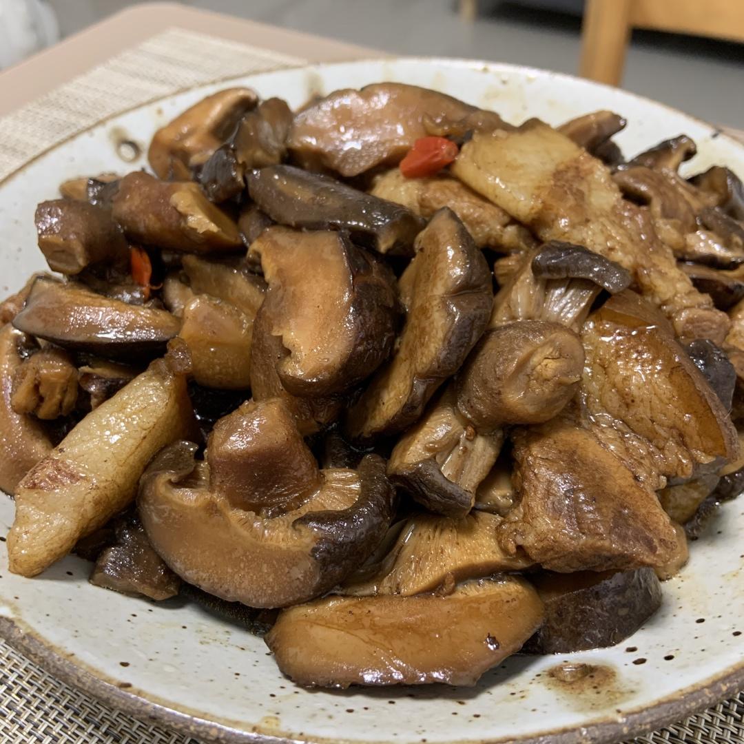 香菇炖肉