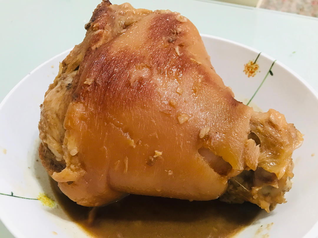 【红烧肘子】（家庭版卤蹄膀）