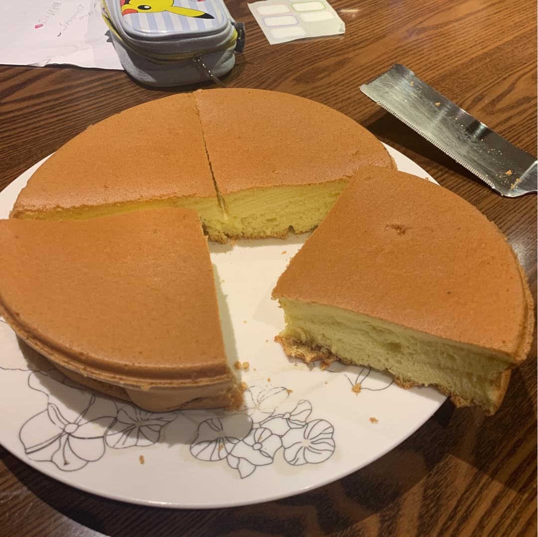 烤箱做蛋糕（戚风蛋糕的做法）