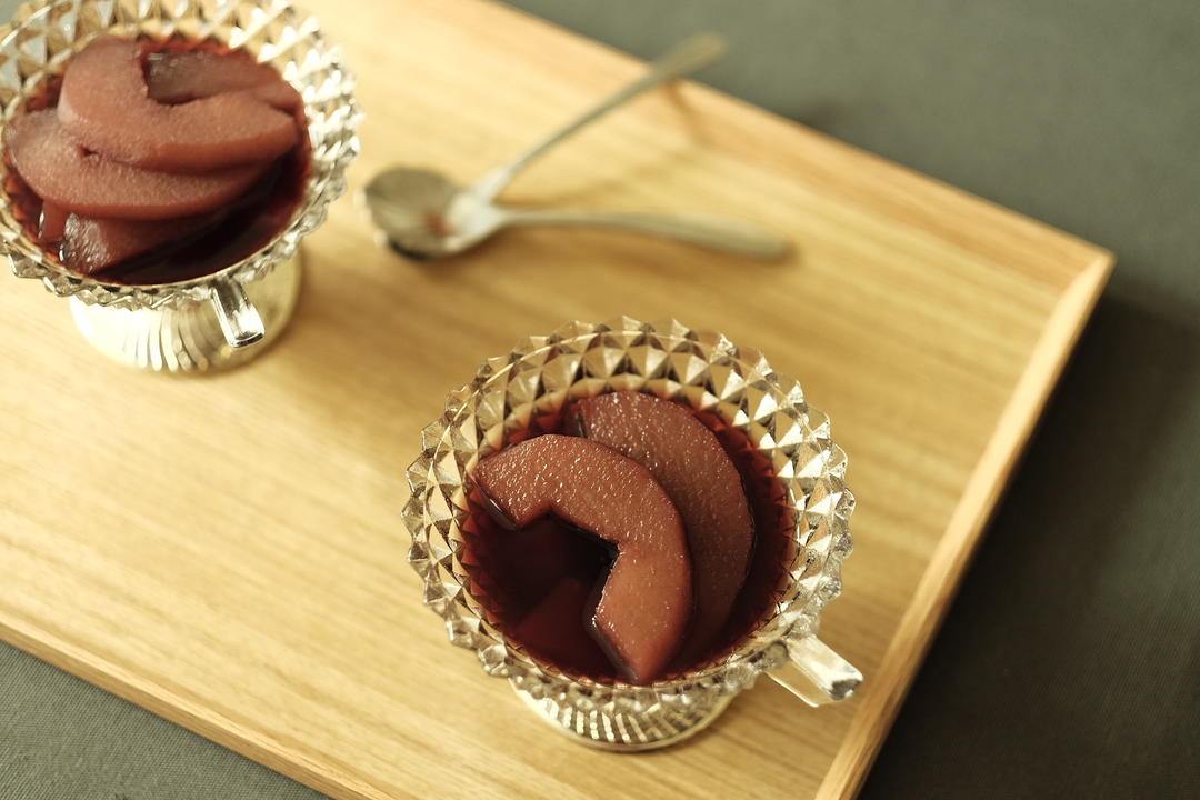 #北鼎养生壶食谱#【红酒雪梨】的做法