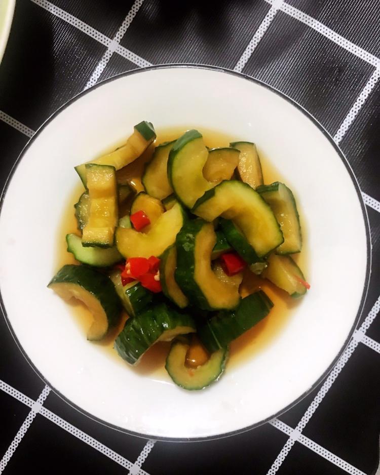 夏日轻食开胃小菜～酱醋黄瓜