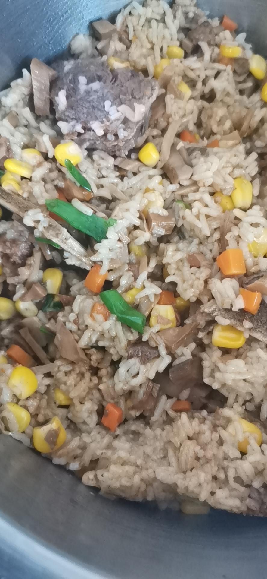 超入味超香的馋嘴排骨焖饭