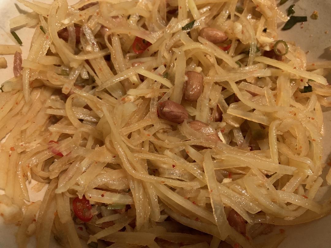 凉拌酸辣土豆丝