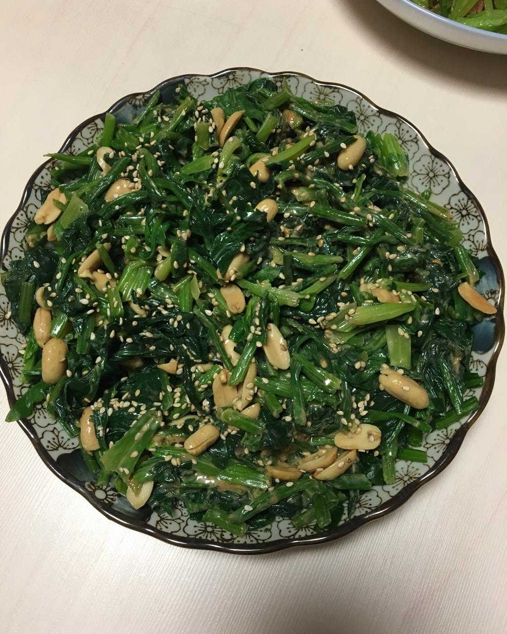 花生酱拌菠菜