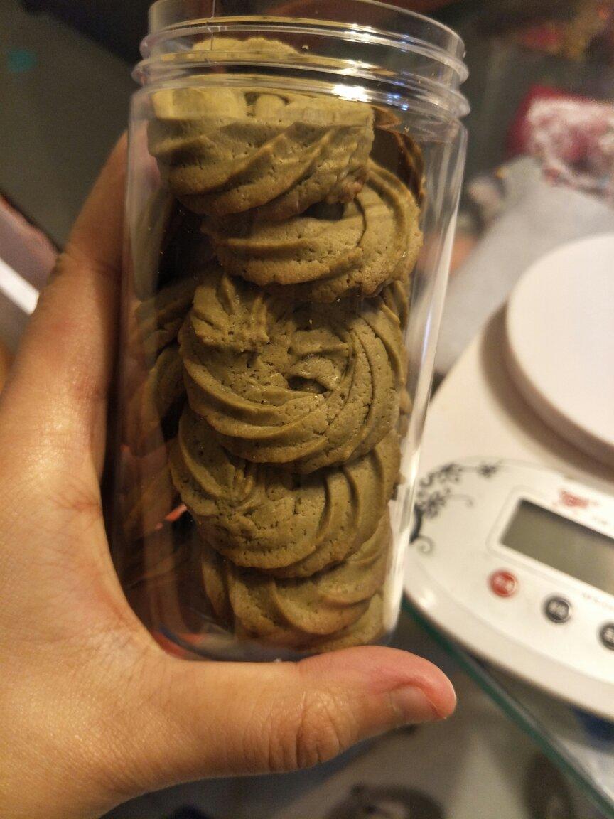 多种口味曲奇（香草、巧克力、抹茶）