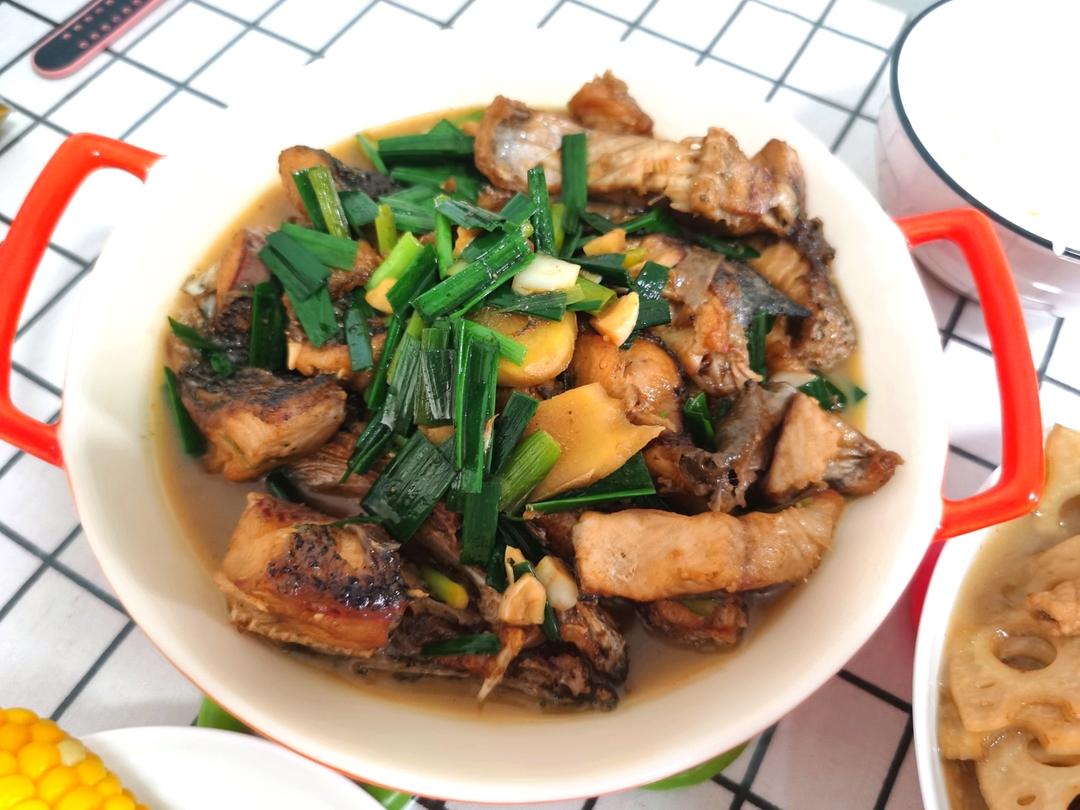 爆香红烧鱼块