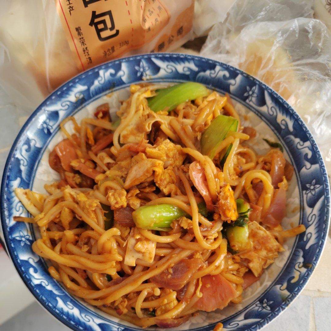 🍜最简单最好吃的家常炒面