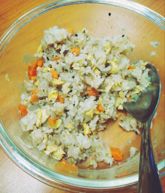 金枪鱼炒饭
