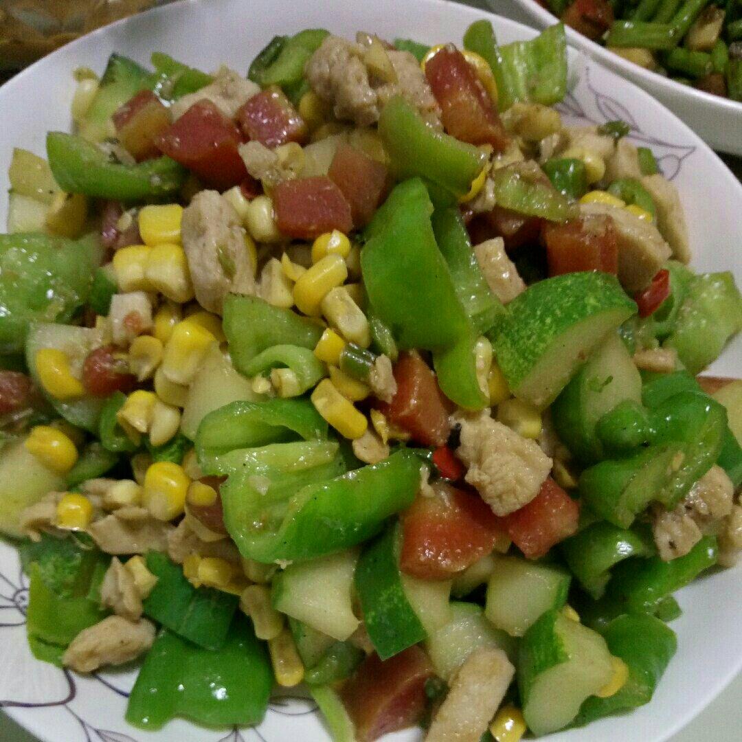 胡萝卜黄瓜鸡胸肉