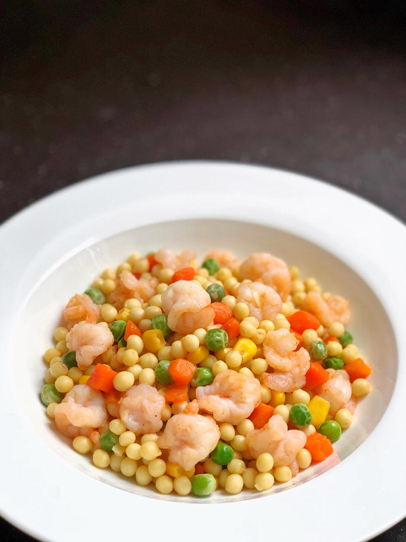 鸡头米甜豆炒虾仁