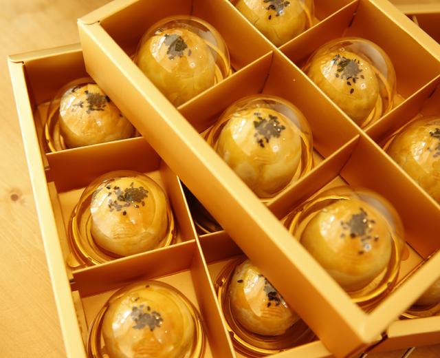 蛋黄酥 中秋伴手礼 N多私家贴心Tips,史上最详细步骤全程操作有小视频 新手必备 玛捷斯版的做法