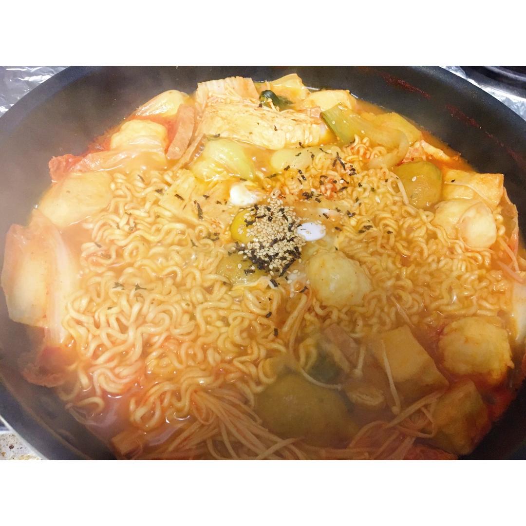 韩国部队锅拉面锅（超好吃）