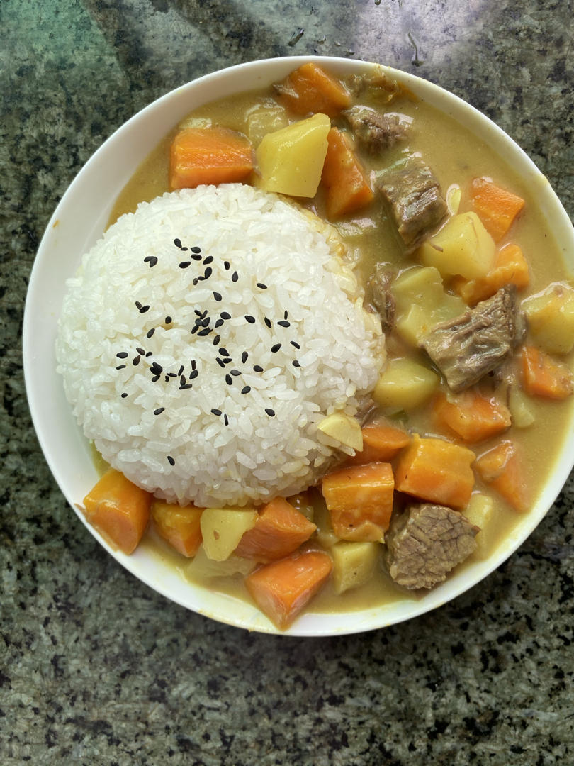 零失败日式咖喱鸡肉饭！！最正宗日本家庭做法！简单又好吃！