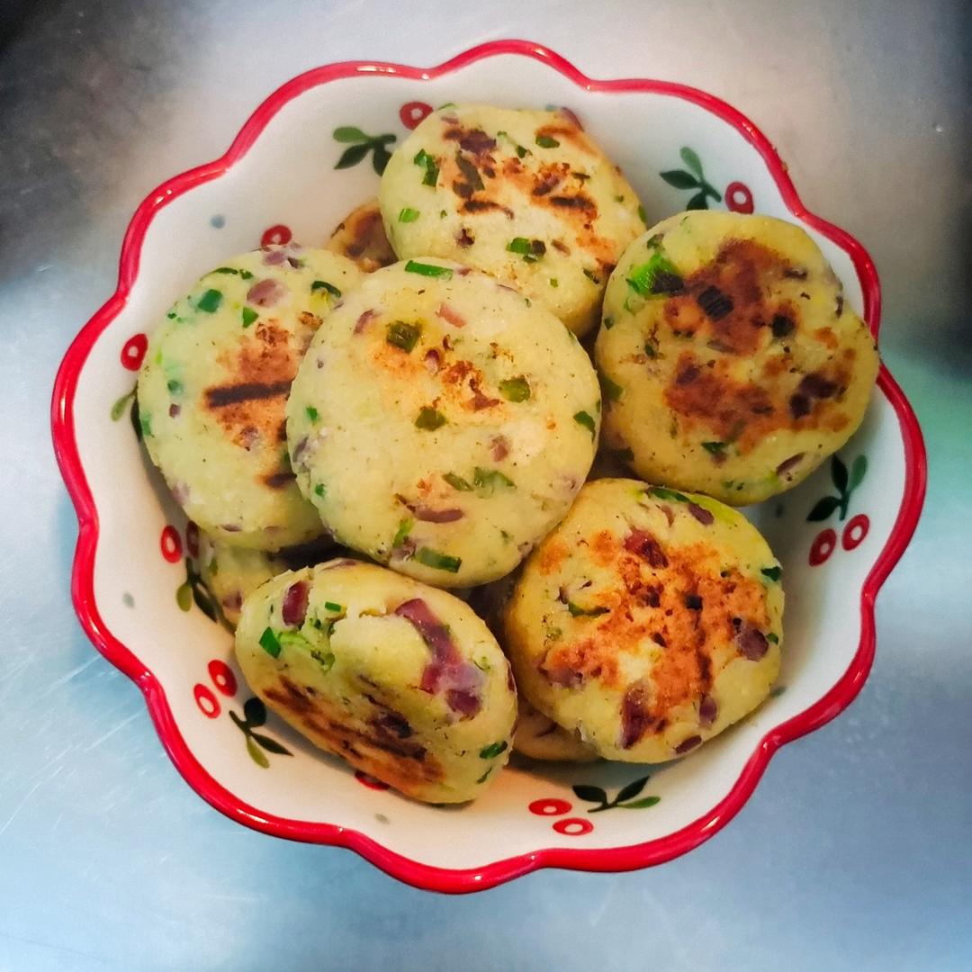 这么做【豆渣饼】也太好吃了吧，一次就成功～爱了