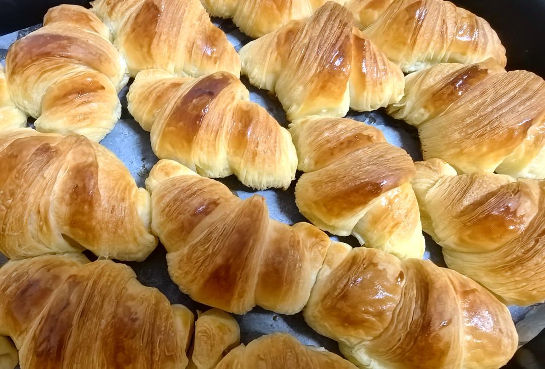 自用方可颂&蜜豆手撕小金砖