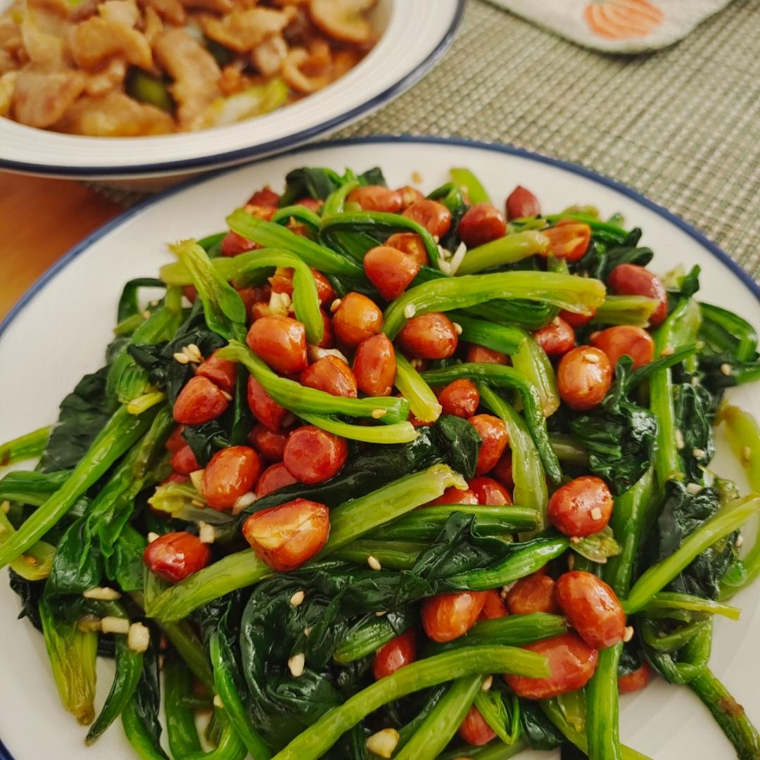 凉拌花生米菠菜