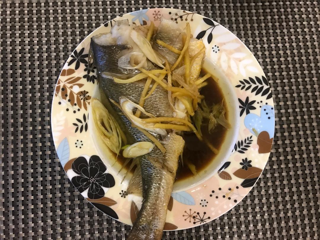 微波炉版清蒸鲈鱼