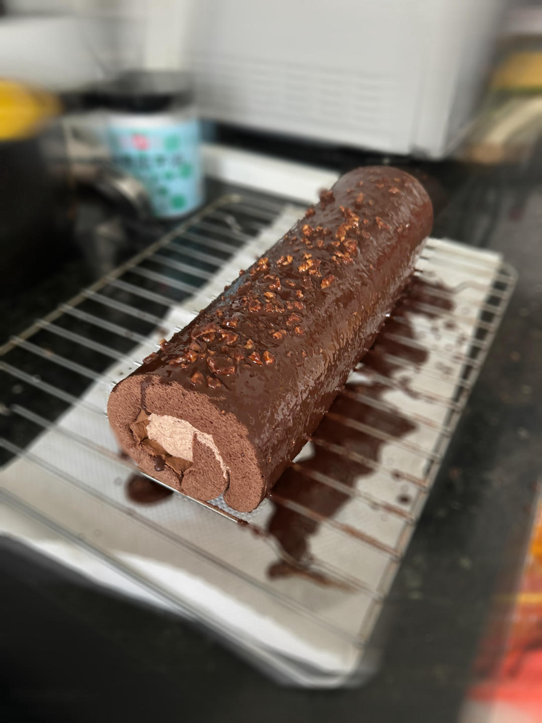 巧克力脆皮梦龙卷