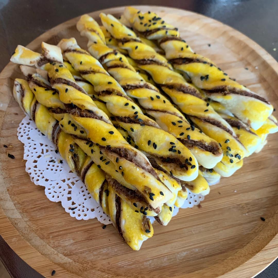 豆沙扭扭酥