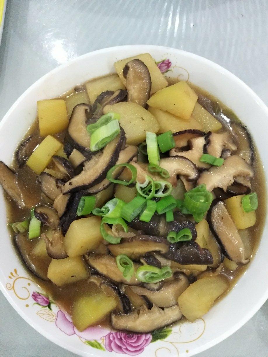 香菇土豆