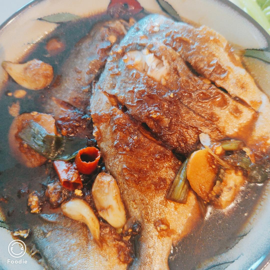 家常红烧鲳鱼