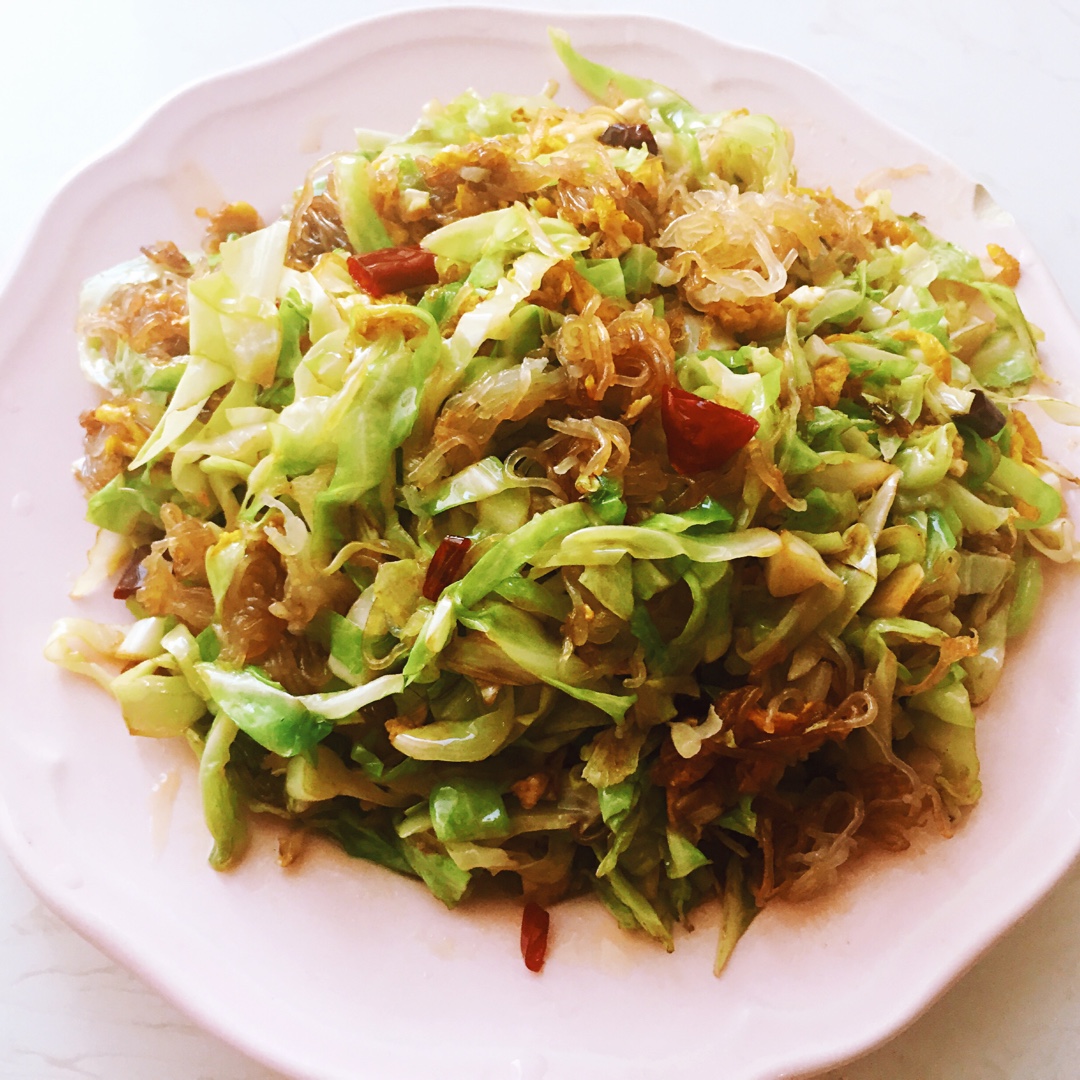 包菜粉丝炒鸡蛋