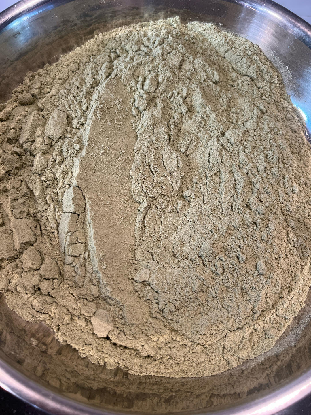 栾樨饼用不粘锅的做法