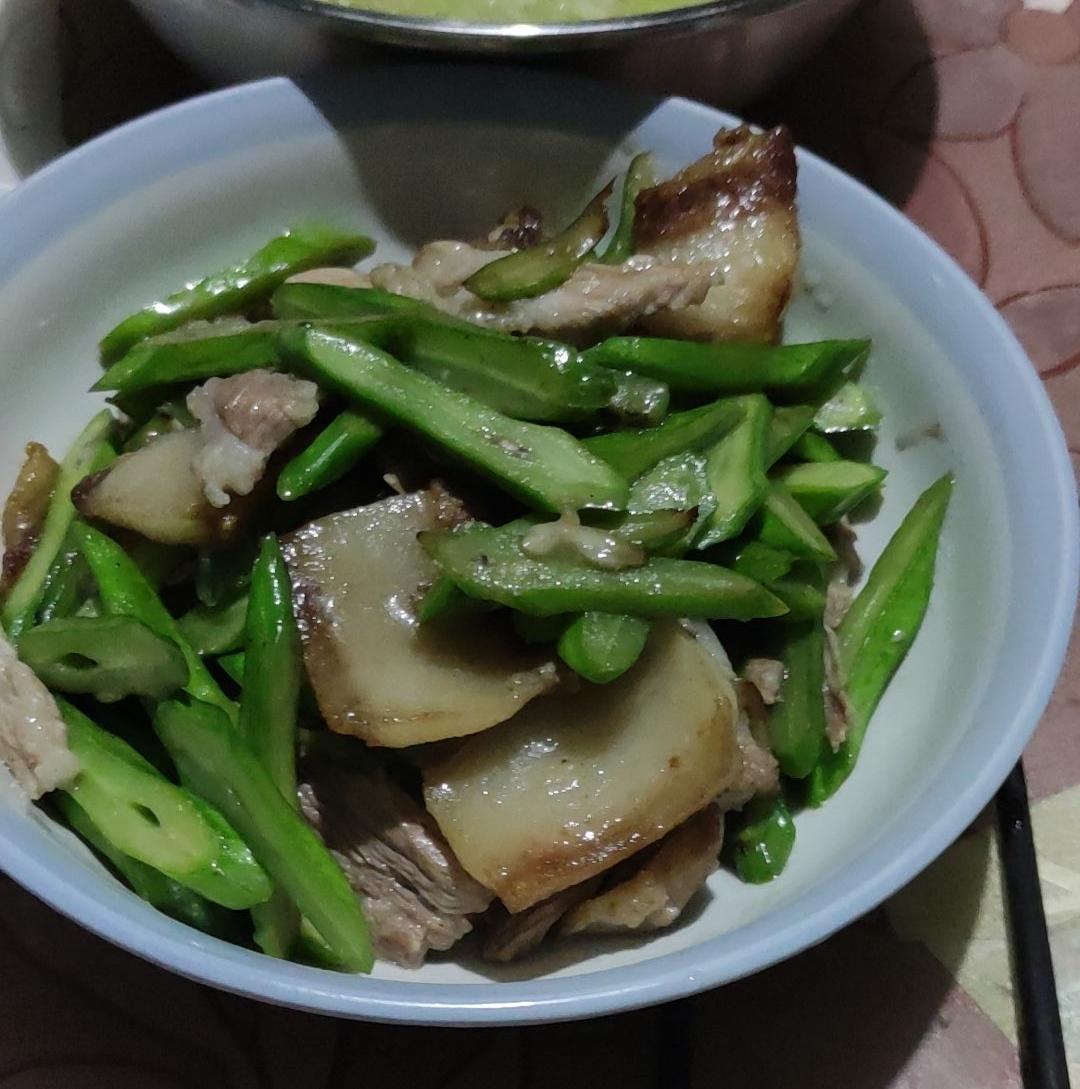 刀豆炒肉