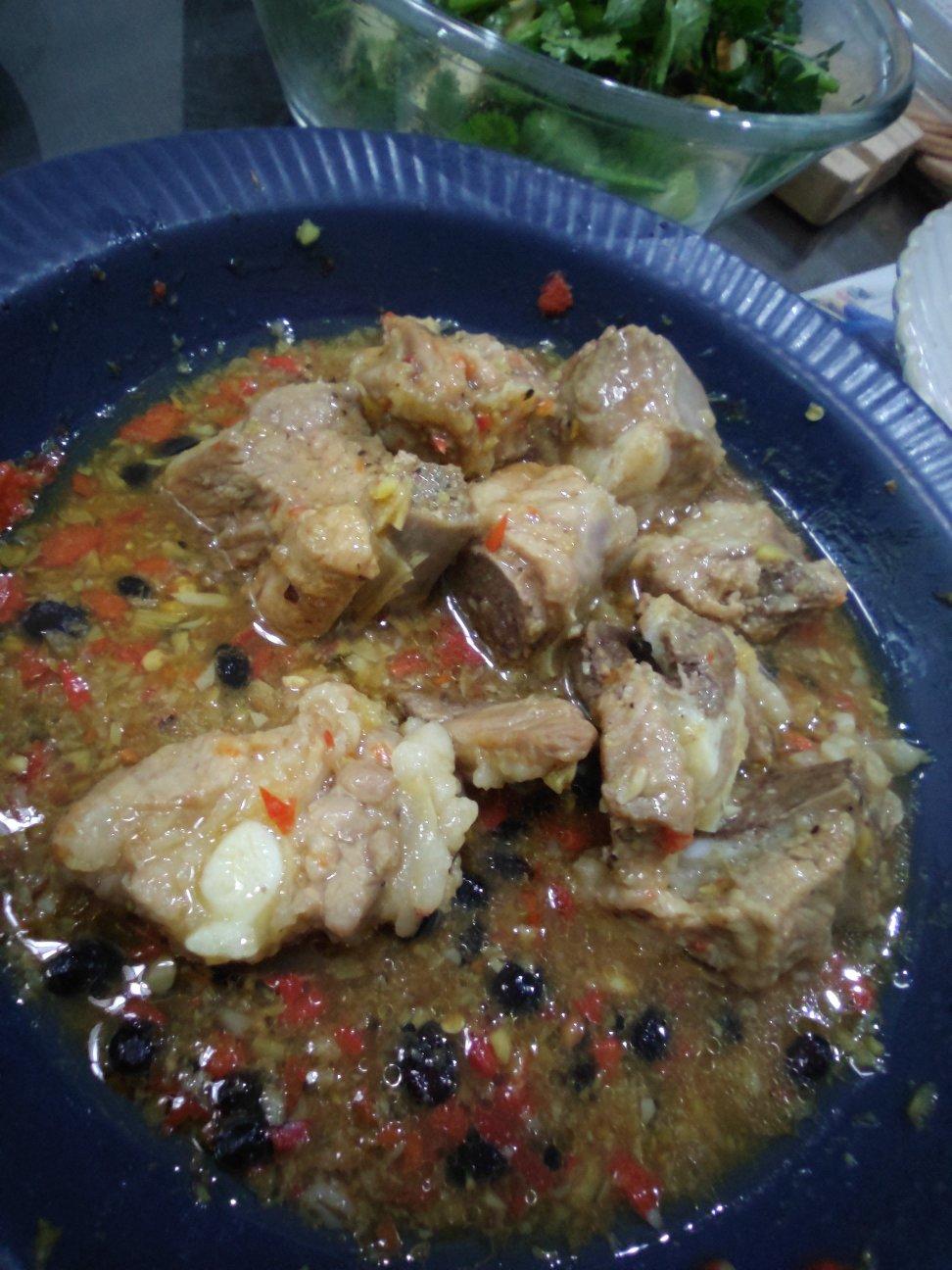 比糖醋排骨还好吃的蒸排骨（豉汁排骨电饭煲版，超级简单快手菜）